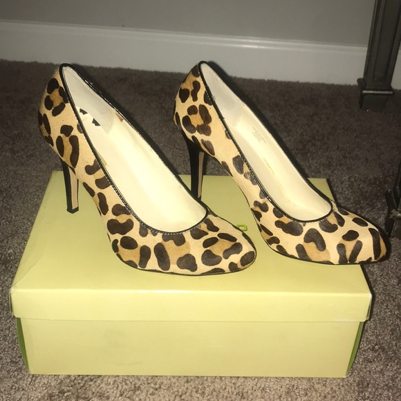 Leopard calf hair pumps - Picture 1 of 3